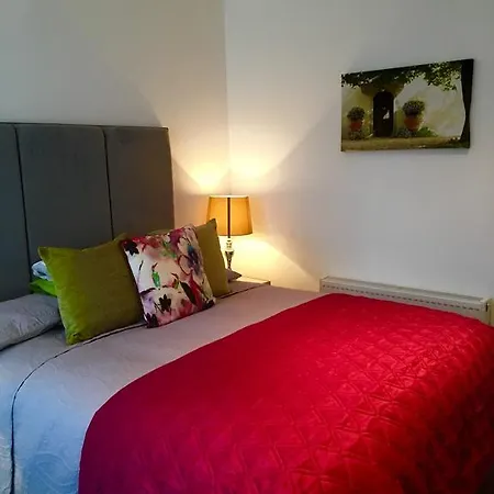 Hazelbrook Guest house Killarney