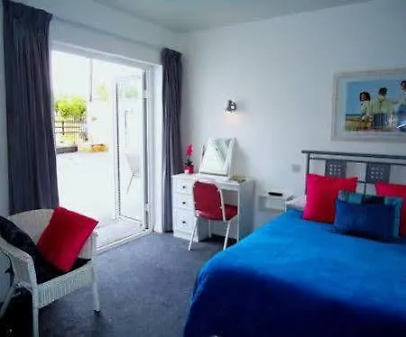 Hazelbrook Gasthuis 3*